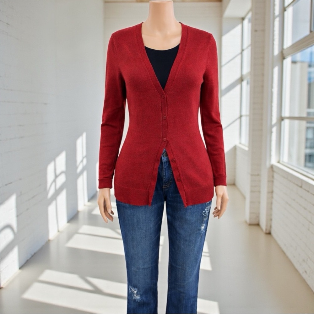 GAP Women's Deep Red V-Neck Cardigan